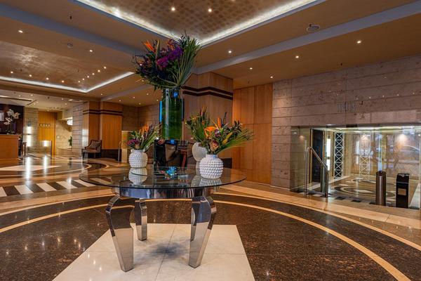 Apartment / Flat For Sale in Sandton Central, Sandton